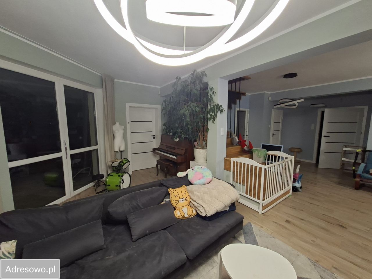 dom wolnostojący, 6 pokoi Chełmica Mała. Zdjęcie 5