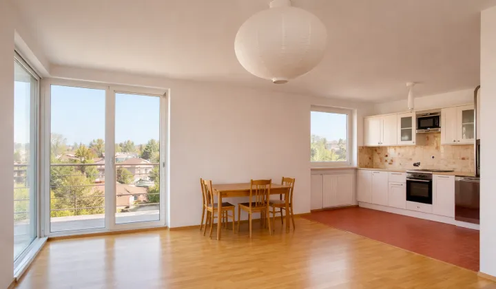 Mieszkanie 4-pokojowe Brwinów, ul. Sportowa