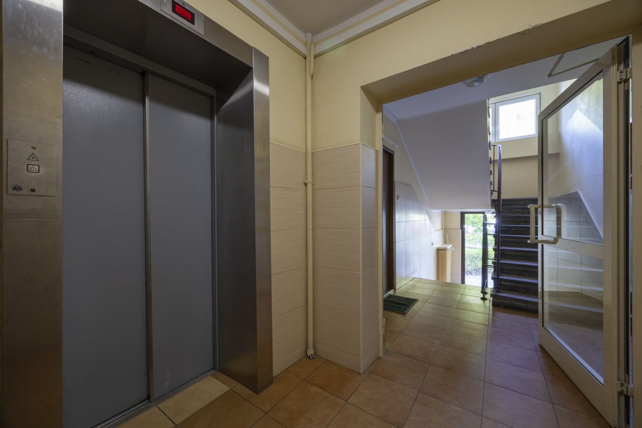 Mieszkanie 2-pokojowe Warszawa Muranów, ul. Wałowa. Zdjęcie 16