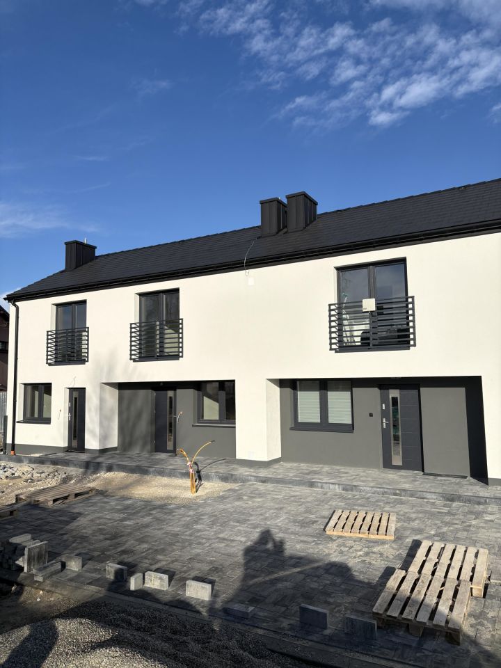 dom szeregowy, 3 pokoje Zbylitowska Góra, ul. Nowa. Zdjęcie 2