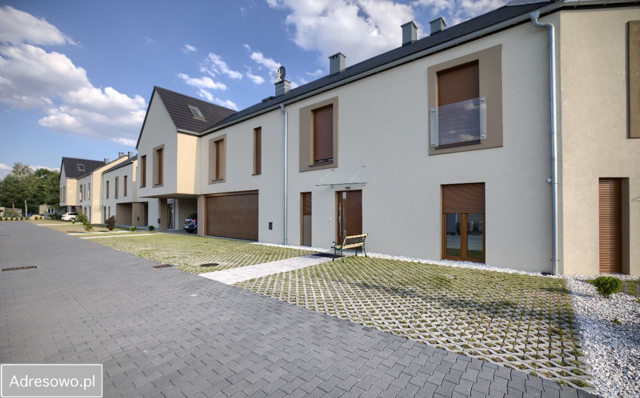 dom szeregowy, 5 pokoi Lubliniec, ul. Biała Kolonia. Zdjęcie 14