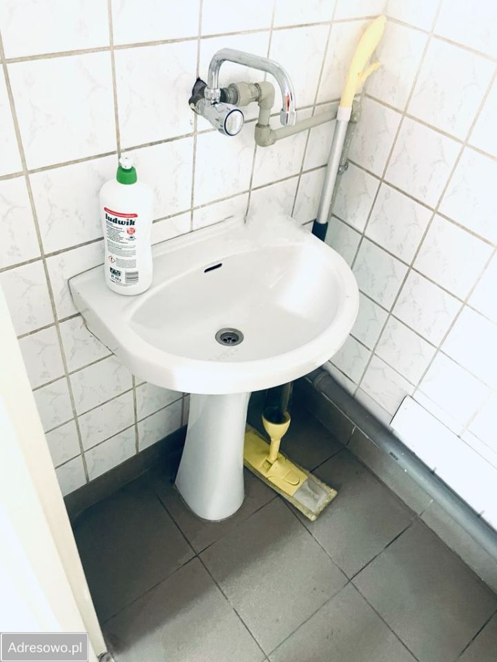 Lokal Katowice Wełnowiec, al. Wojciecha Korfantego. Zdjęcie 8