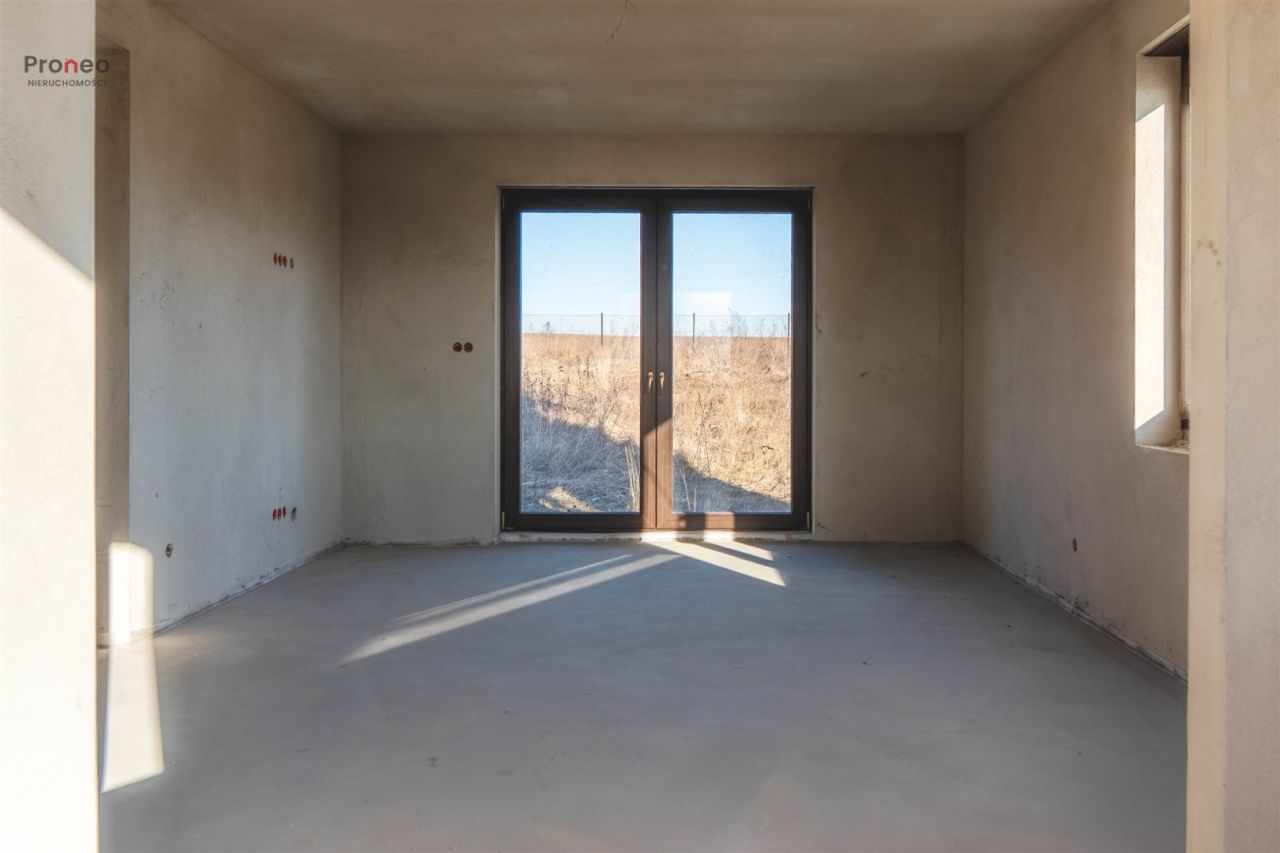 dom wolnostojący, 5 pokoi Święciec. Zdjęcie 11