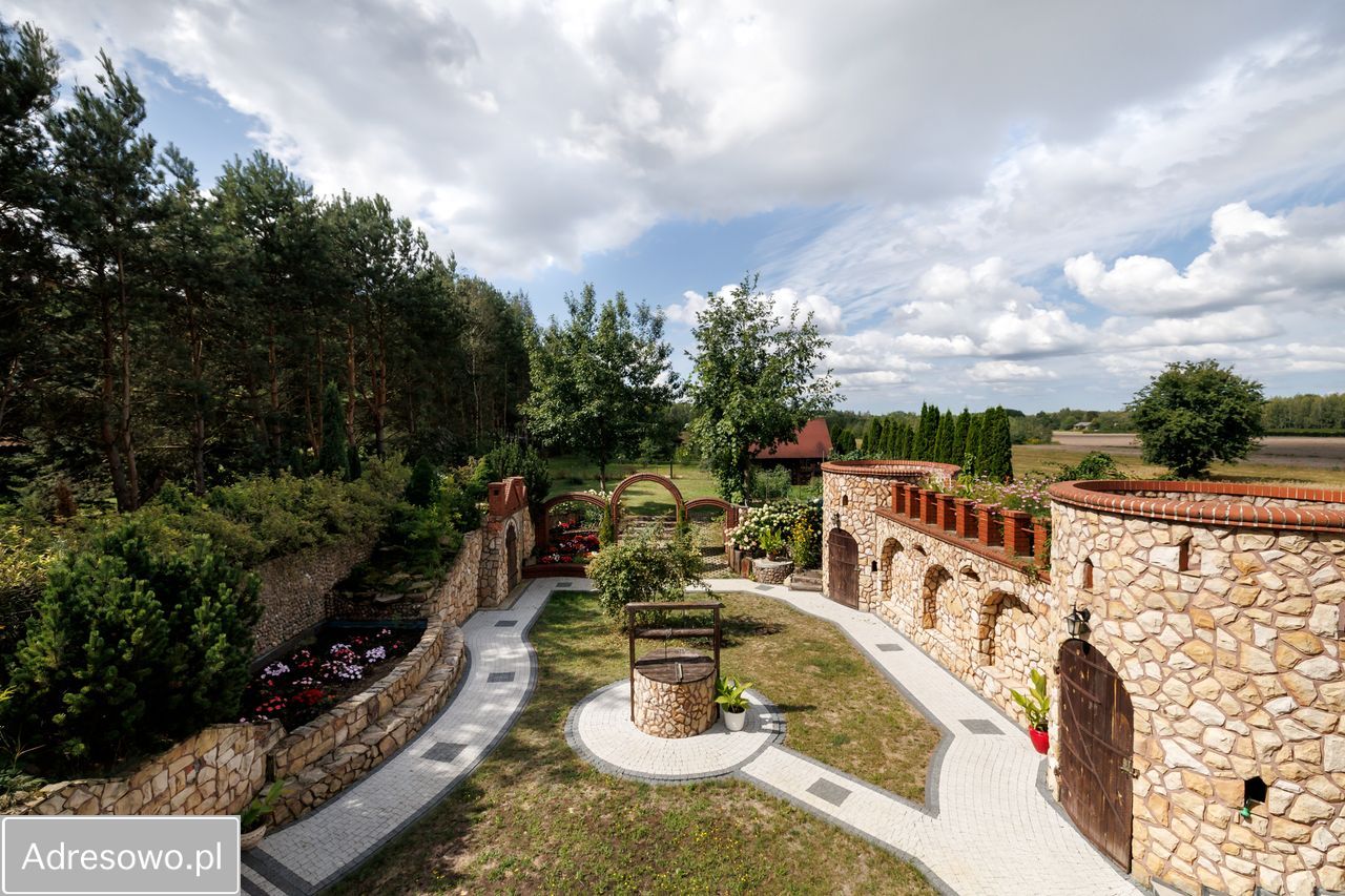dom wolnostojący, 8 pokoi Huta Partacka. Zdjęcie 16