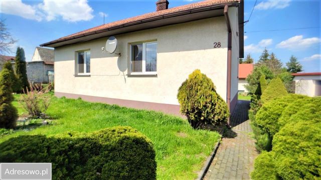 dom wolnostojący, 5 pokoi Szarbia Zwierzyniecka. Zdjęcie 1