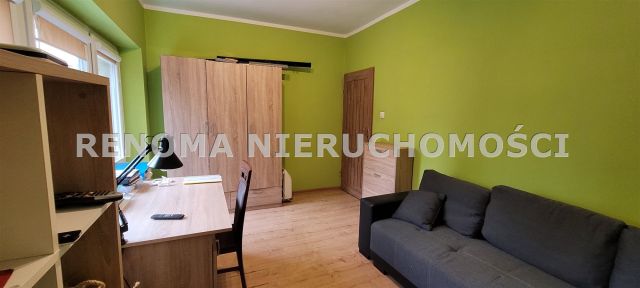 dom wolnostojący, 8 pokoi Wałbrzych Kozice, ul. Strzegomska. Zdjęcie 32