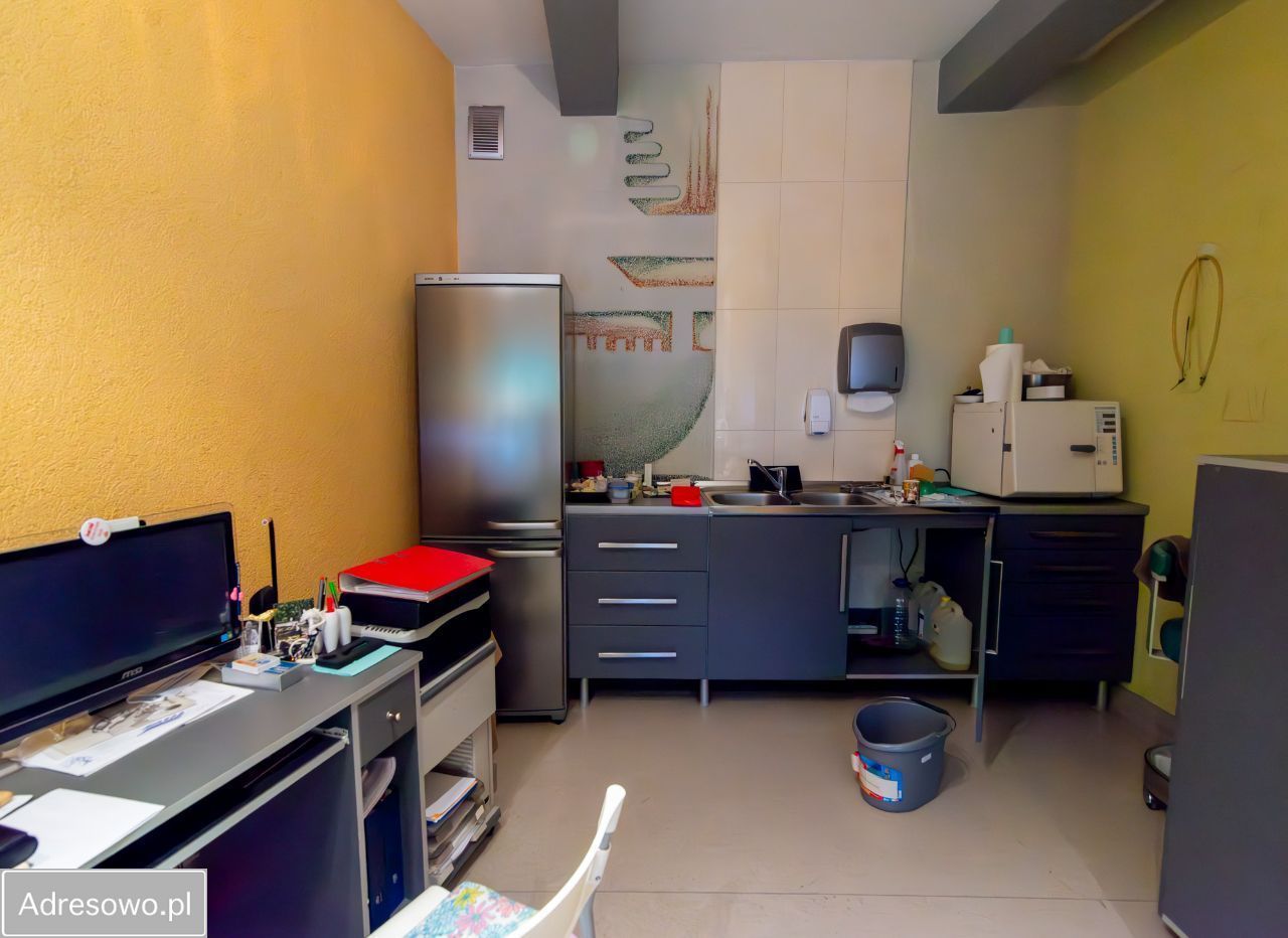 Lokal Kraków Zwierzyniec, ul. Emaus. Zdjęcie 3