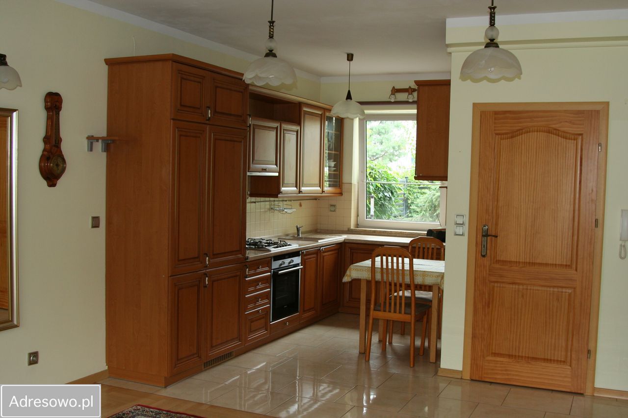 dom szeregowy, 4 pokoje Julianów, ul. Urbanistów. Zdjęcie 15