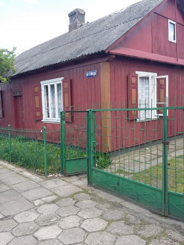 dom wolnostojący, 4 pokoje Stoczek Łukowski, ul. 1 Maja. Zdjęcie 1