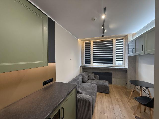 Mieszkanie 1-pokojowe Katowice Śródmieście, ul. Władysława Stanisława Reymonta. Zdjęcie 3