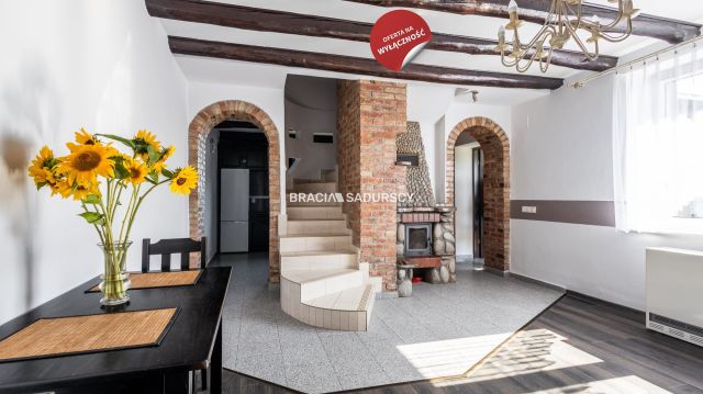 dom wolnostojący, 3 pokoje Miękinia. Zdjęcie 1