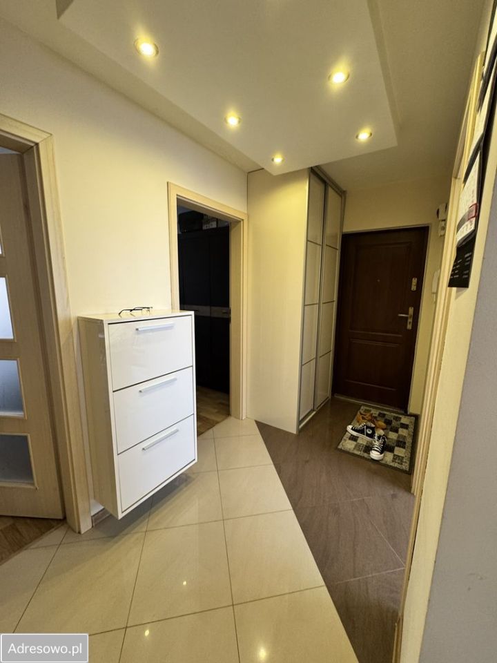 Mieszkanie 3-pokojowe Płock, ul. Haliny i Stefana Rutskich. Zdjęcie 2