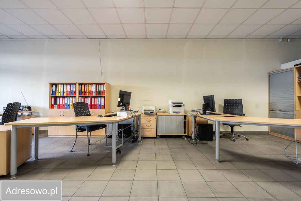 Lokal Kraków Zwierzyniec, ul. Emaus. Zdjęcie 3