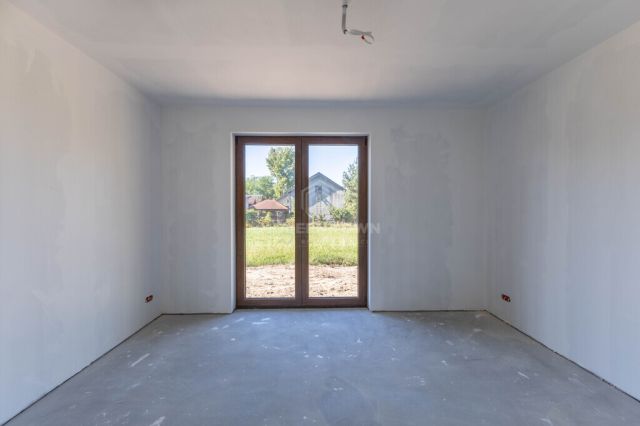 dom wolnostojący, 4 pokoje Sowia Wola. Zdjęcie 11