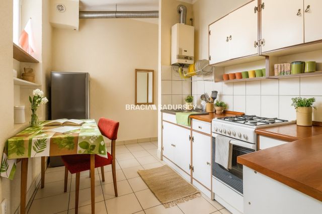 Mieszkanie 4-pokojowe Kraków Stare Miasto, ul. Mikołaja Zyblikiewicza. Zdjęcie 3