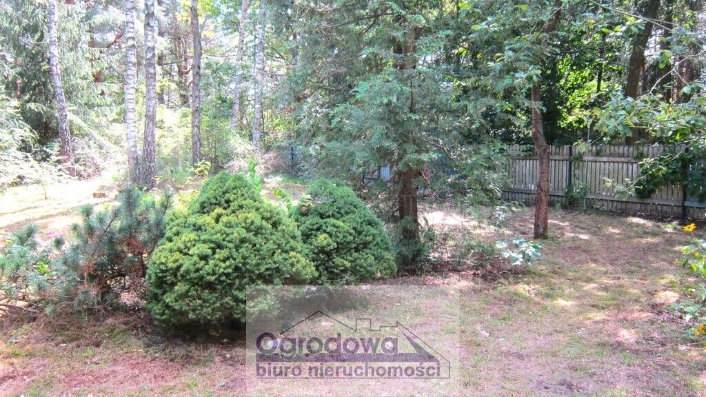 dom wolnostojący, 4 pokoje Urle. Zdjęcie 15