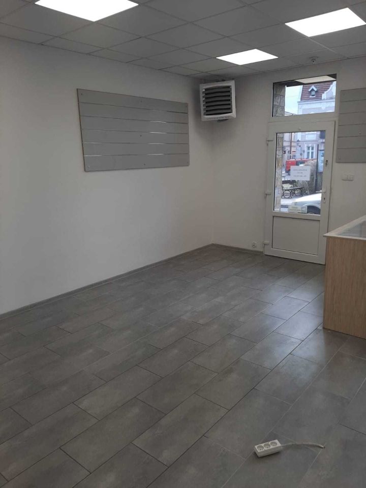 Lokal Kowalewo Pomorskie, pl. 700-lecia