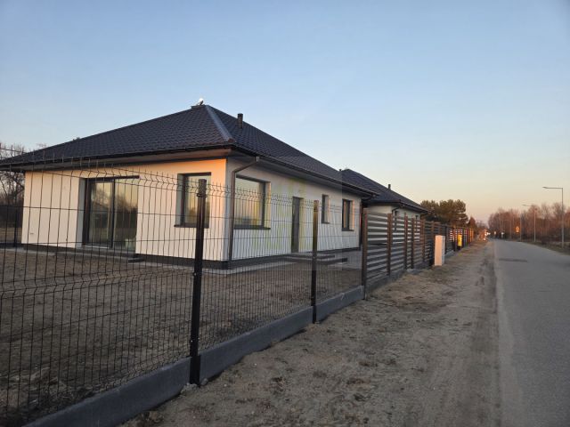 bliźniak, 4 pokoje Budy-Grzybek. Zdjęcie 5