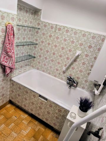 Mieszkanie 2-pokojowe Częstochowa Tysiąclecie, al. Aleja Armii Krajowej. Zdjęcie 12