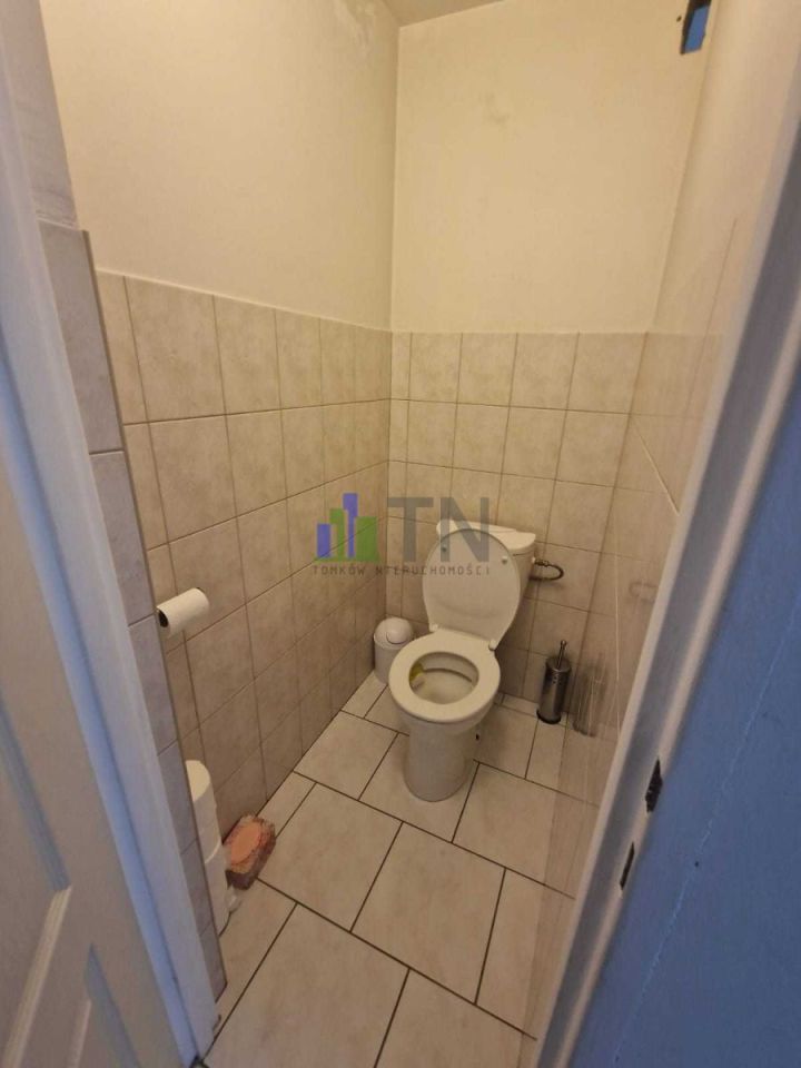 dom wolnostojący, 5 pokoi Kiełczów. Zdjęcie 11