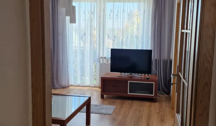 Mieszkanie 3-pokojowe Głubczyce, ul. Sobieskiego