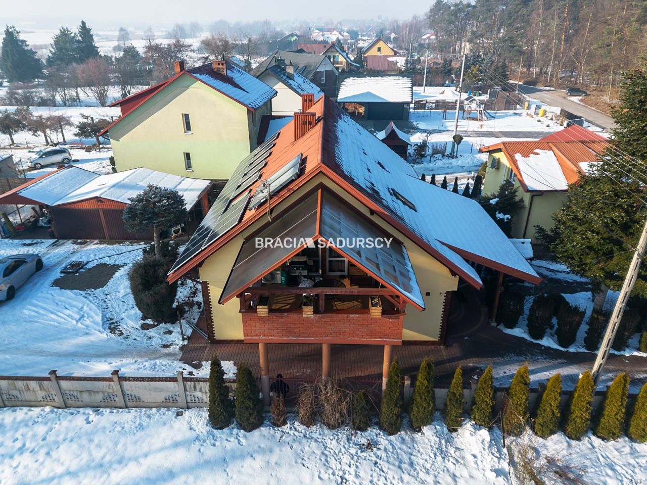 dom wolnostojący, 10 pokoi Brzezie. Zdjęcie 23