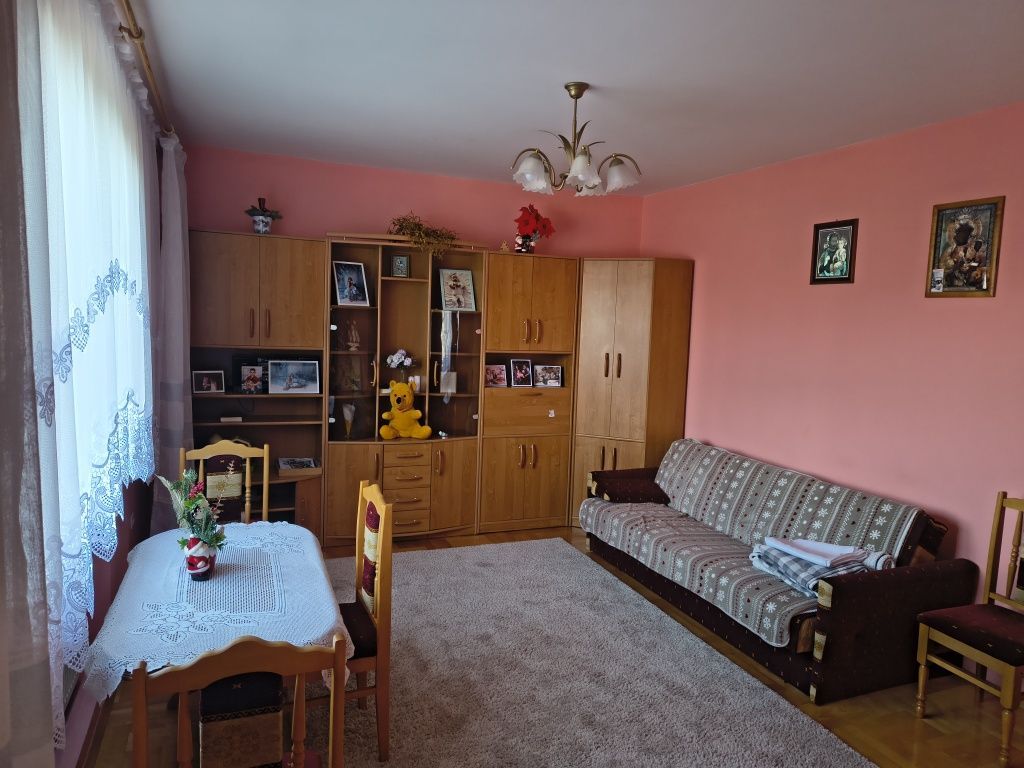 dom wolnostojący Dąbrówka Podłężna. Zdjęcie 1