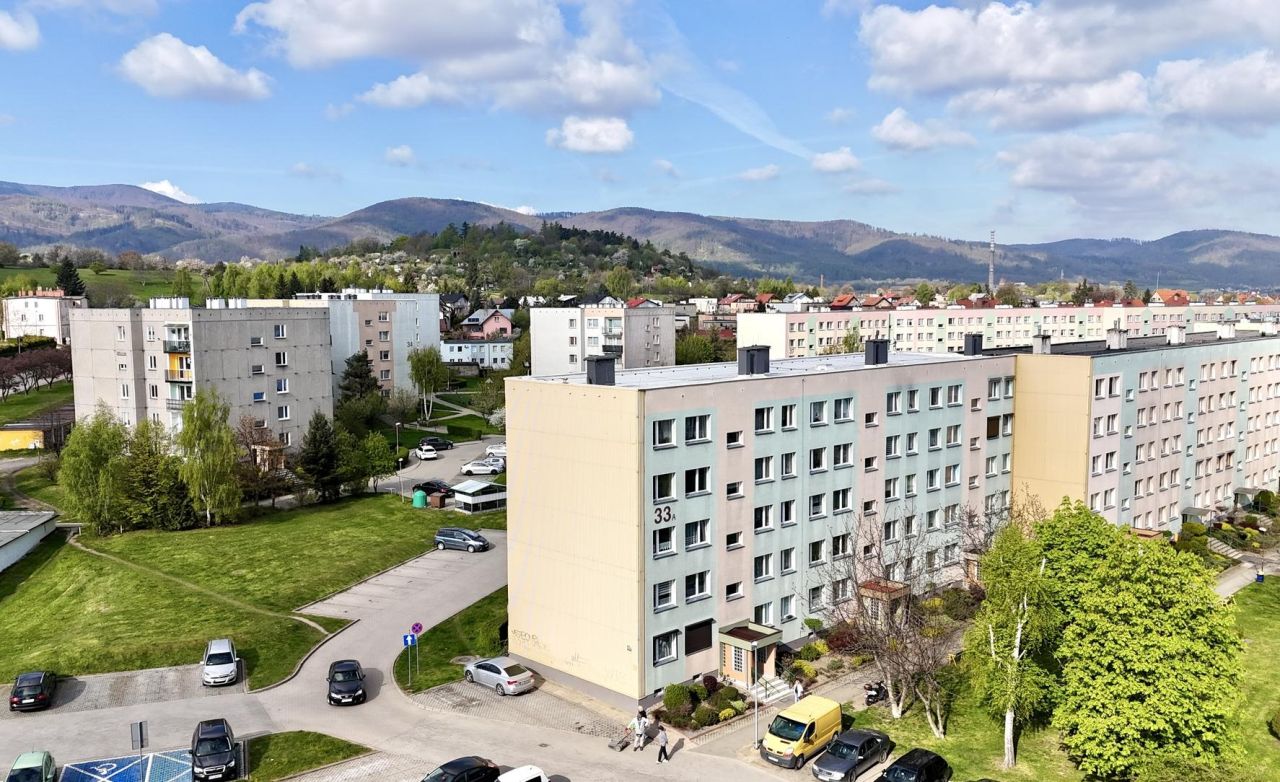 Bielawa, os. XXV-lecia PRL Mieszkanie - 3 pokoje - 51 m² - 3 piętro