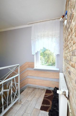 dom wolnostojący, 9 pokoi Ruda Śląska, ul. Przy Kolei. Zdjęcie 15