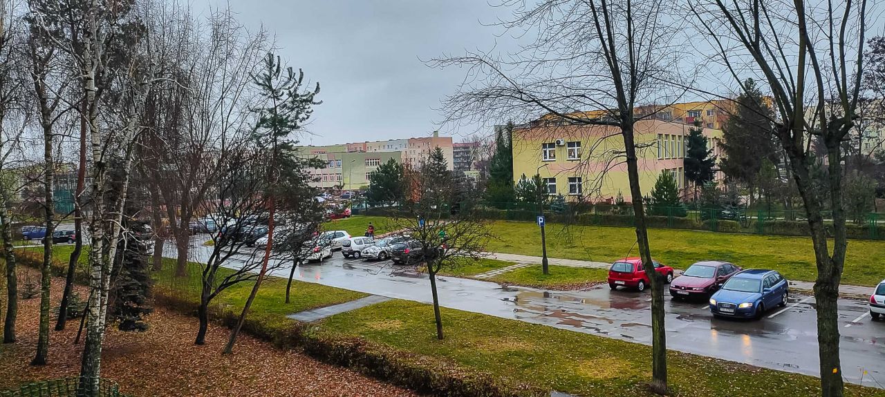 Mieszkanie 3-pokojowe Ostrowiec Świętokrzyski Stawki, os. Stawki. Zdjęcie 3