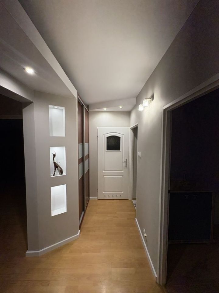 Mieszkanie 3-pokojowe Łomża. Zdjęcie 2