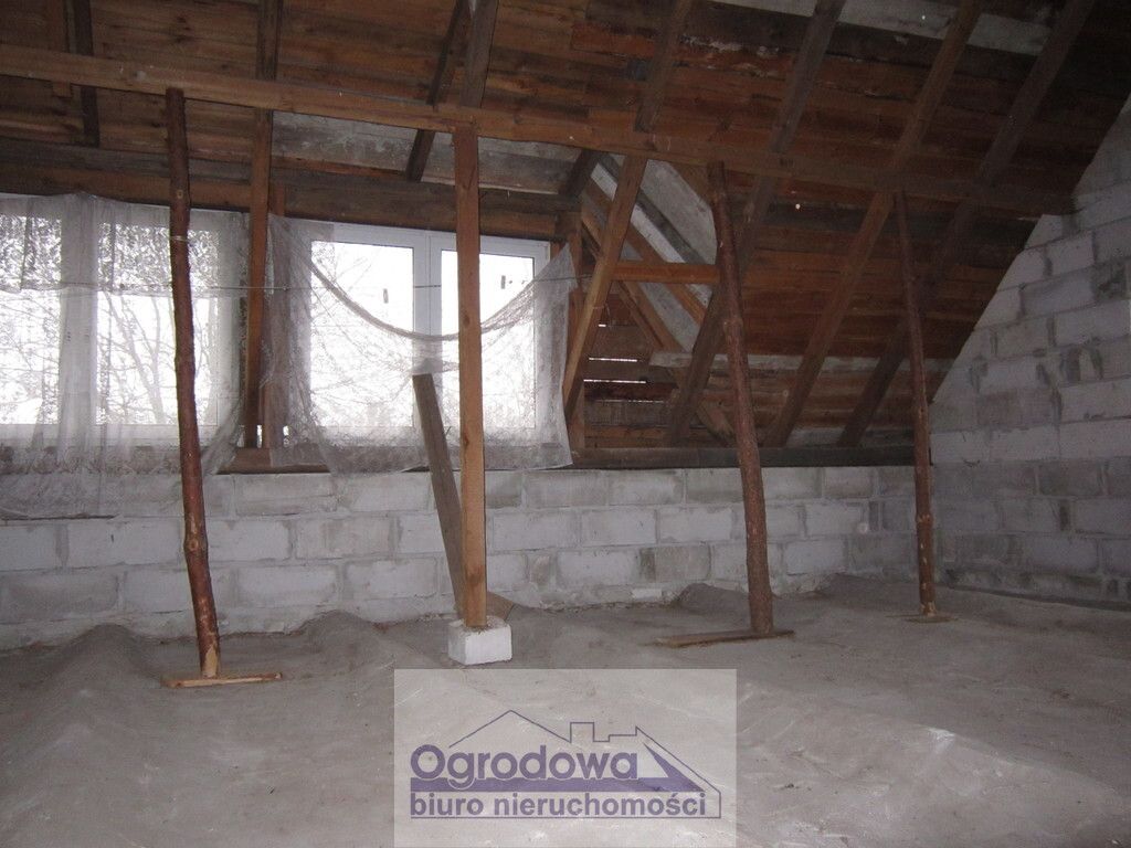 dom wolnostojący, 5 pokoi Kamieńczyk. Zdjęcie 20