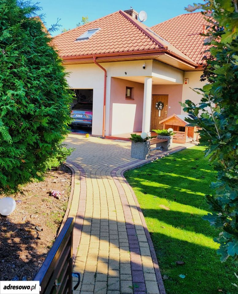 dom wolnostojący, 5 pokoi Laskowiec, ul. Kościelna. Zdjęcie 3