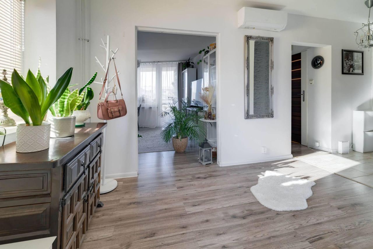 Mieszkanie 3-pokojowe Warszawa Bemowo, ul. Czerwonych Maków. Zdjęcie 8