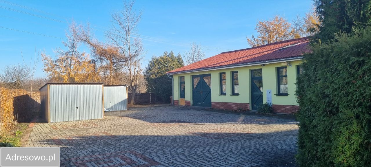 dom wolnostojący, 4 pokoje Kędzierzyn-Koźle Sławięcice, ul. Władysława Orkana. Zdjęcie 2