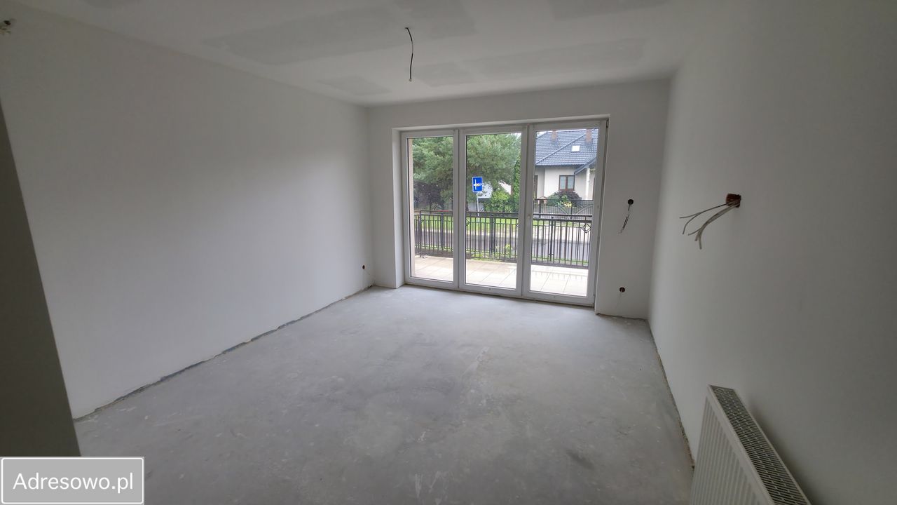 dom wolnostojący, 7 pokoi Kalisz Sulisławice. Zdjęcie 12