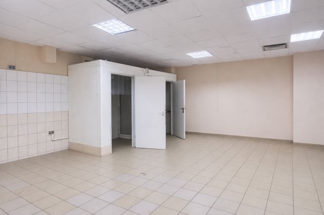 Lokal Wrocław Sępolno, ul. Cypriana Godebskiego. Zdjęcie 6