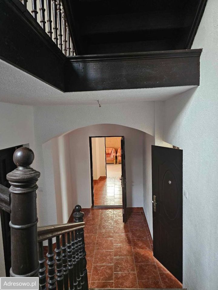 dom wolnostojący, 7 pokoi Jemna. Zdjęcie 11