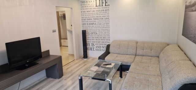 Mieszkanie 4-pokojowe Strumień, ul. Osiedlowa. Zdjęcie 1