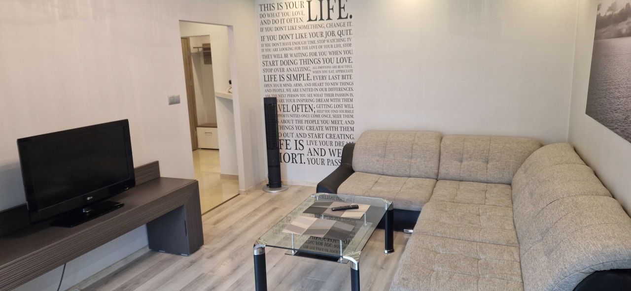 Mieszkanie 4-pokojowe Strumień, ul. Osiedlowa. Zdjęcie 1