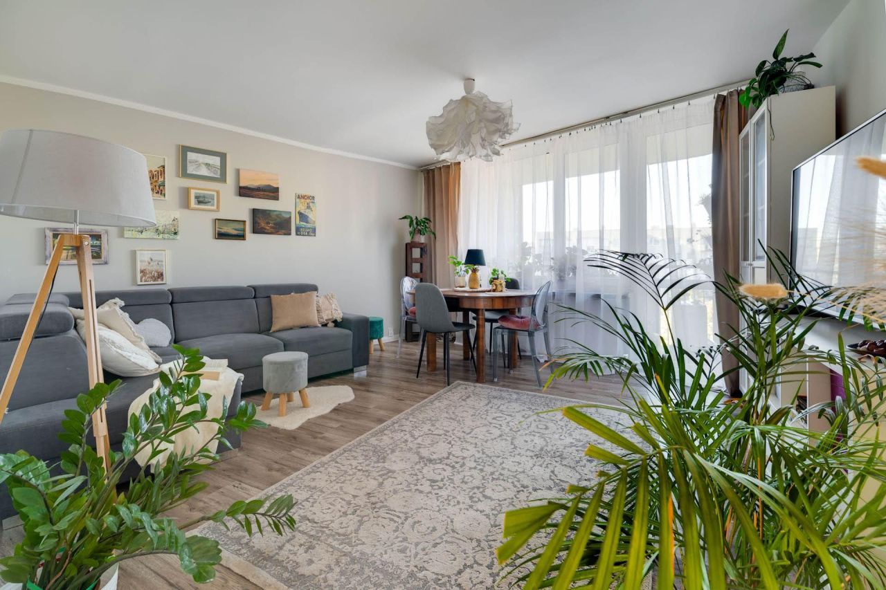 Mieszkanie 3-pokojowe Warszawa Bemowo, ul. Czerwonych Maków. Zdjęcie 2