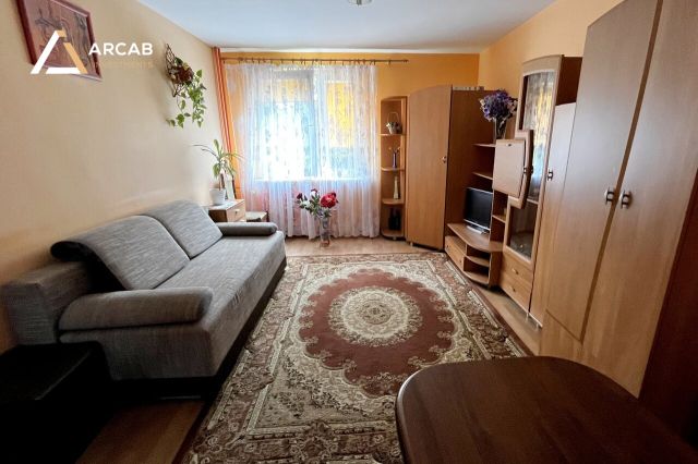 Mieszkanie 3-pokojowe Kielce, pl. marsz. Józefa Piłsudskiego. Zdjęcie 1