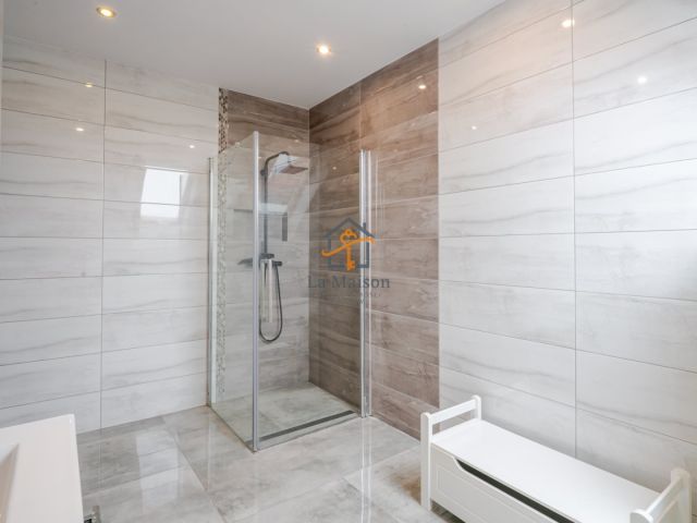 dom wolnostojący, 6 pokoi Rączna. Zdjęcie 14