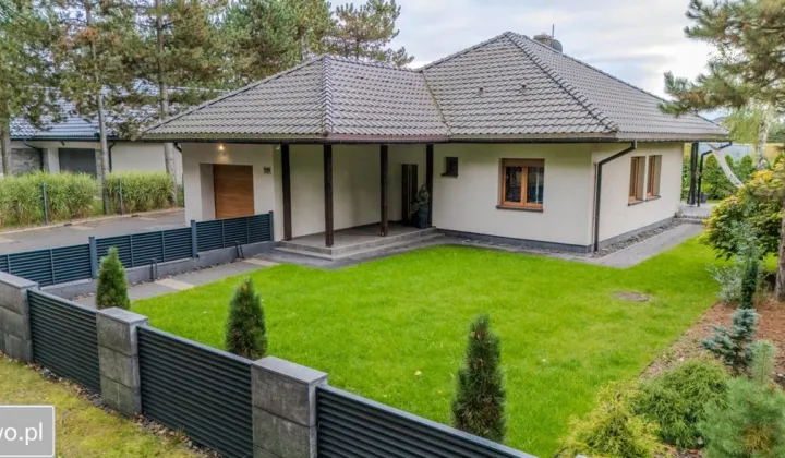 dom wolnostojący, 4 pokoje Żory, ul. Tęczowa