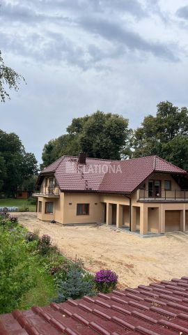 dom wolnostojący, 21 pokoi Gardzień. Zdjęcie 9