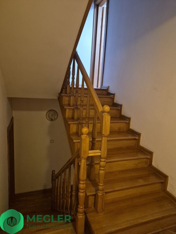 dom szeregowy, 6 pokoi Milanówek. Zdjęcie 12