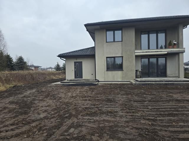 dom wolnostojący, 4 pokoje Emilianów. Zdjęcie 2