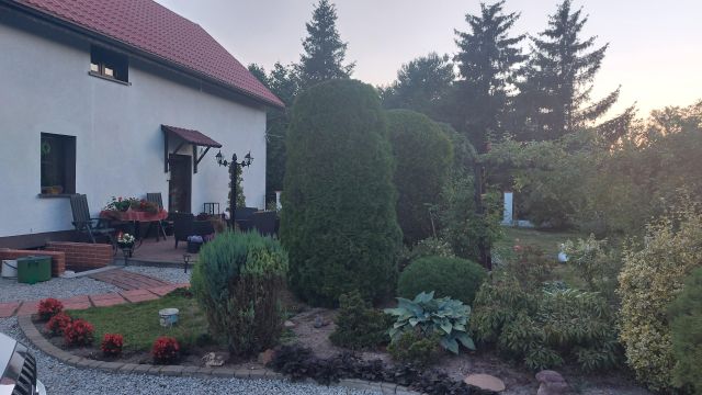 dom wolnostojący, 3 pokoje Pilszcz, ul. Krasickiego. Zdjęcie 1