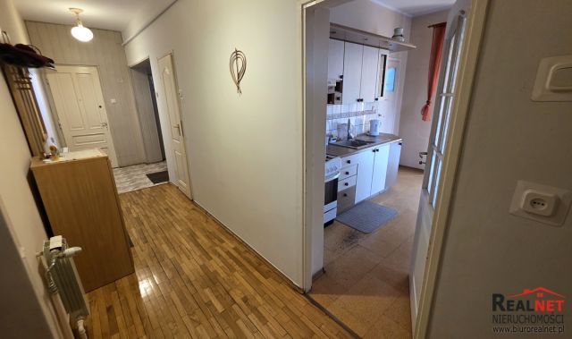 dom wolnostojący, 8 pokoi Busko-Zdrój, ul. Stefana Żeromskiego. Zdjęcie 11