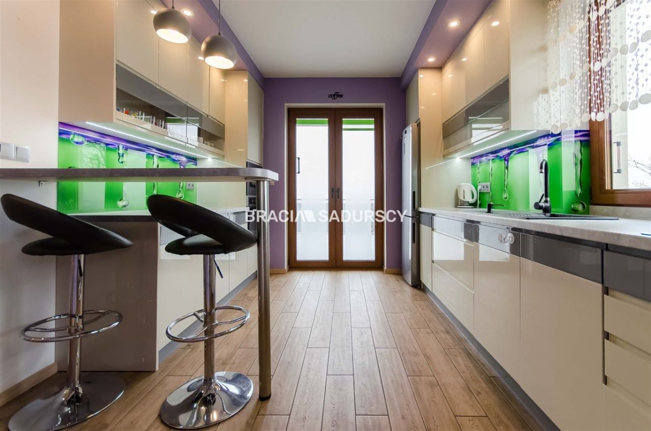 dom wolnostojący, 7 pokoi Myślenice Górne Przedmieście. Zdjęcie 7